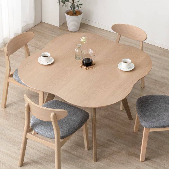 カフェ風ダイニングテーブル4モデル登場