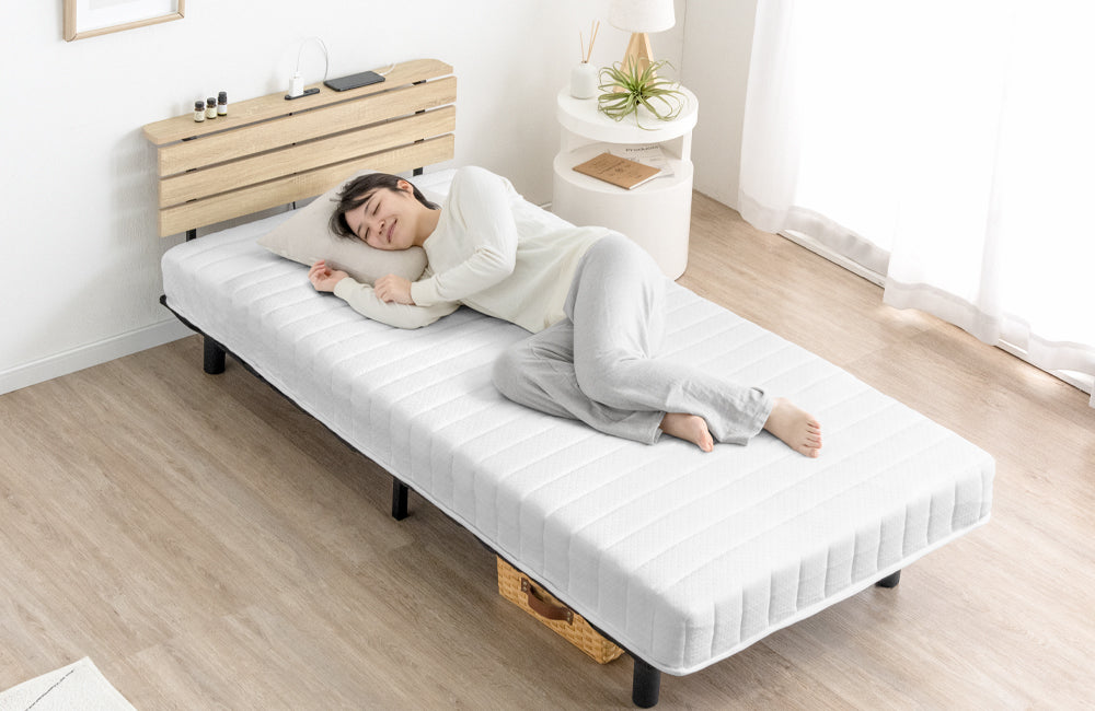 ヘッドボード搭載 脚付きマットレス発売
