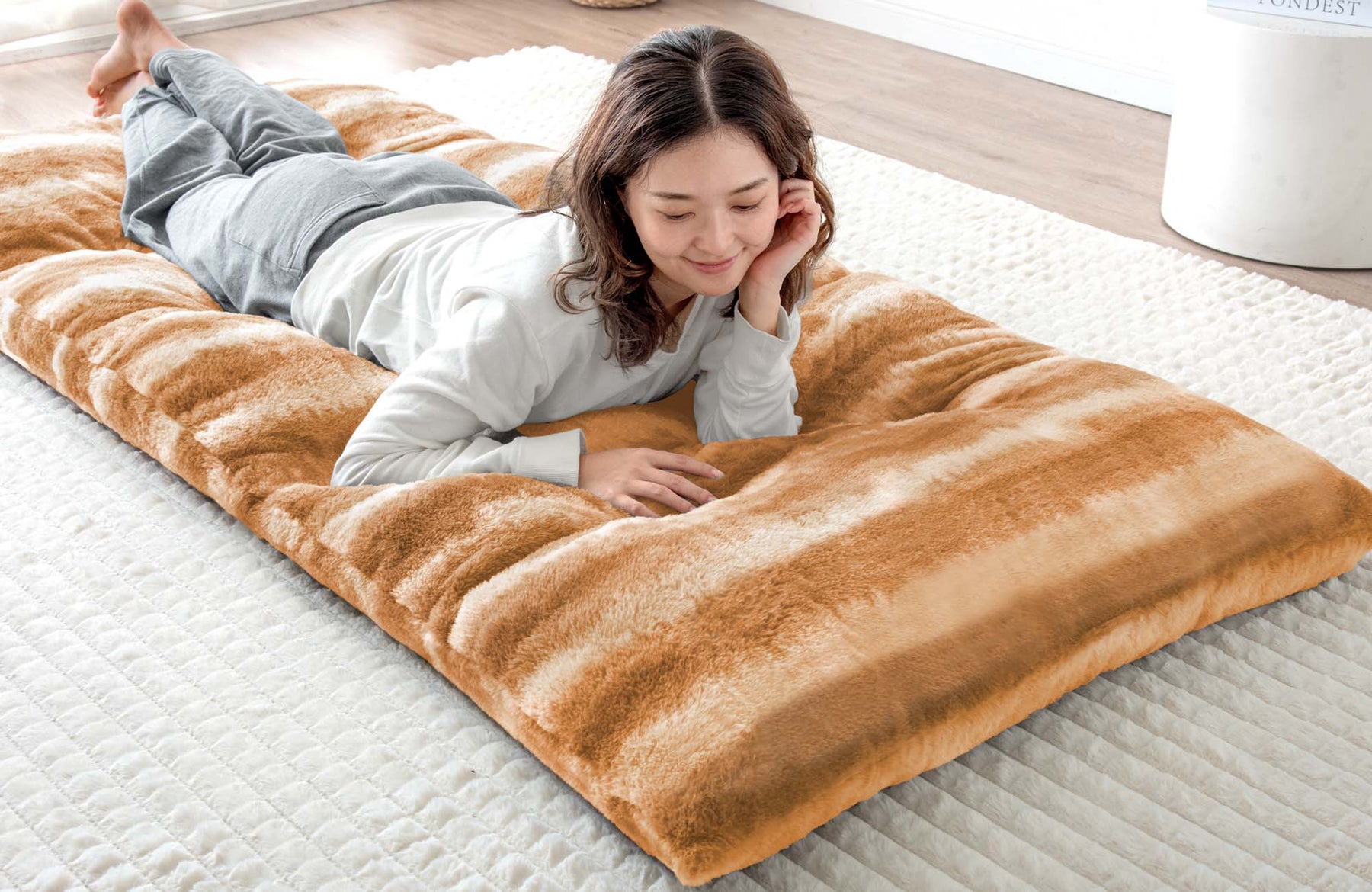 『もはや、ねこ。』シリーズにごろ寝マット登場！