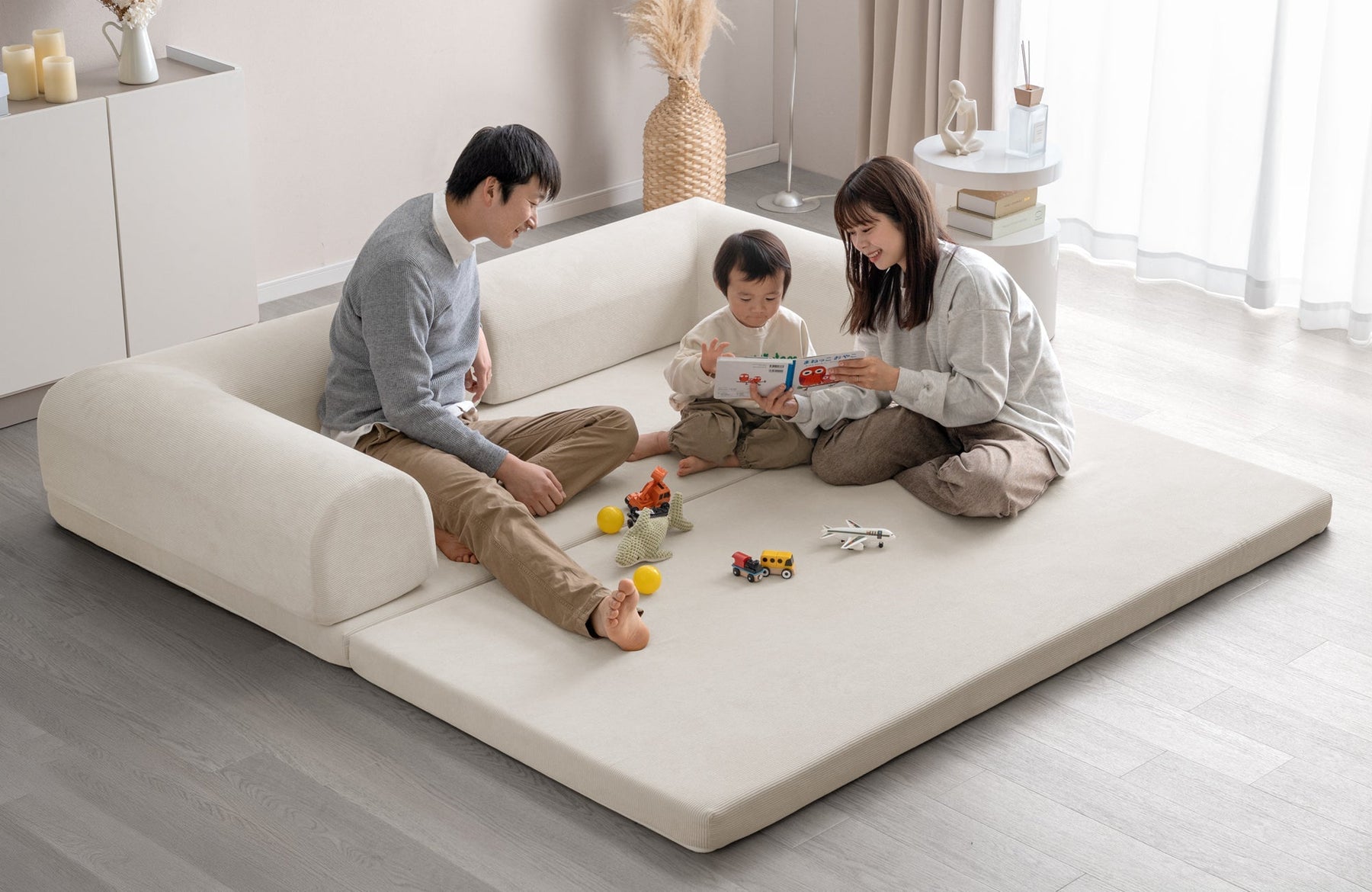 『折りたたみ組み換えソファ』発売