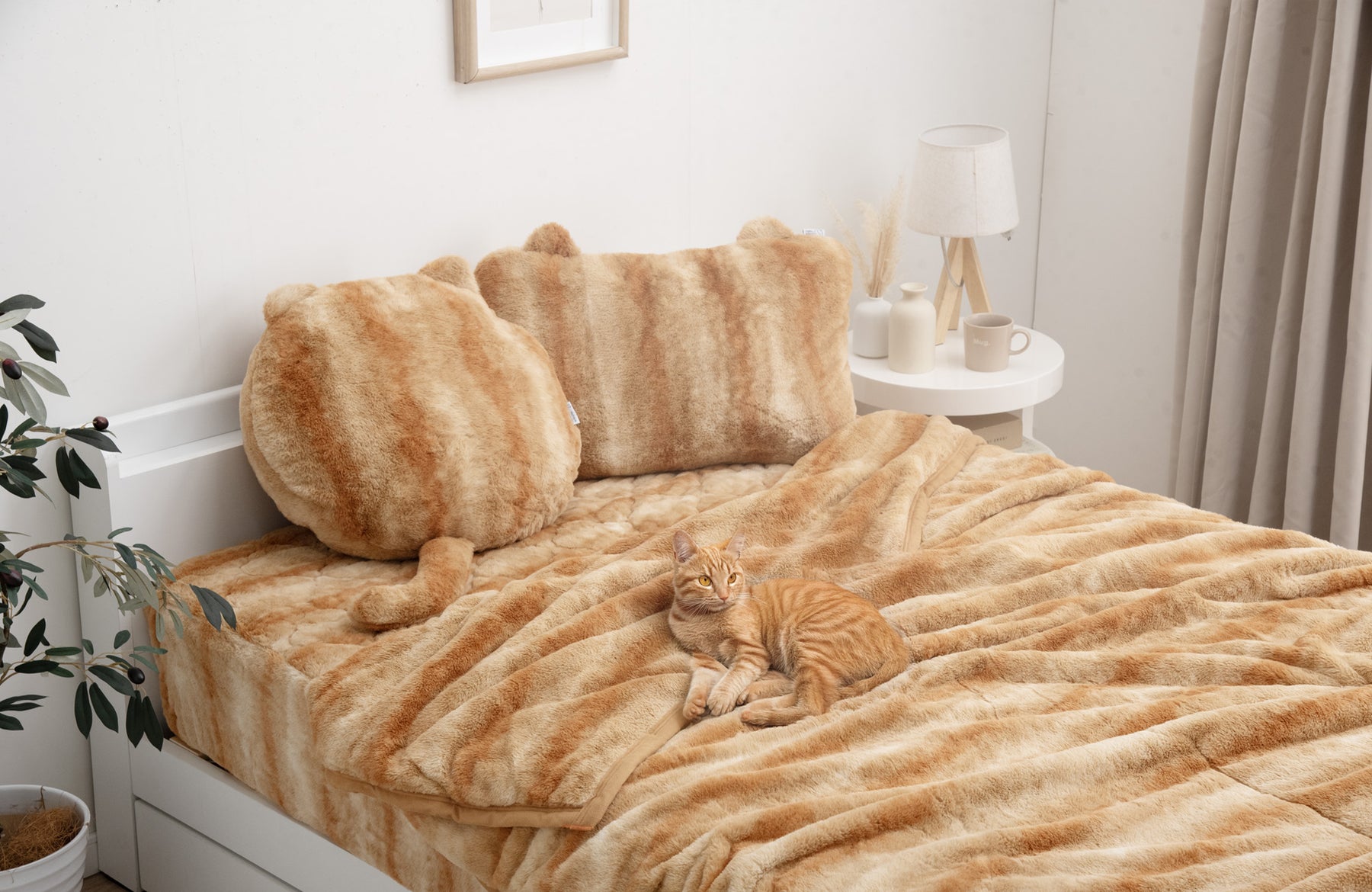 「もはや、ねこ。」シリーズに癒し系アイテムが続々登場！