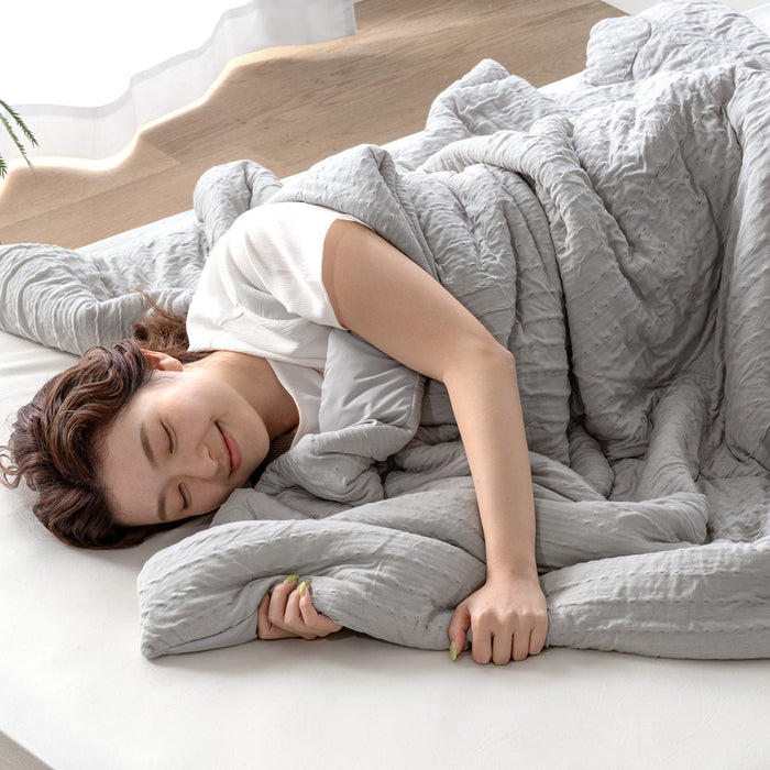［シングル］［冷感タイプ］とろけるような肌触り レーヨンケット 140×190cm 洗える とろフワ 夏用 布団〔58700153〕