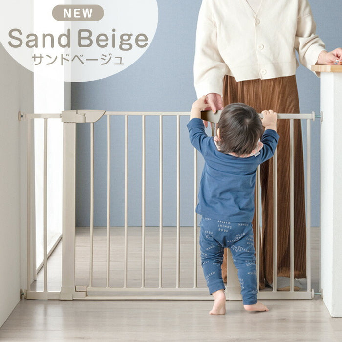 《累計15万台突破》［幅75~152］つまづきにくい ベビーゲート ワイドタイプ バリアフリー 拡張フレーム付 突っ張り式 ドア付〔64900009〕