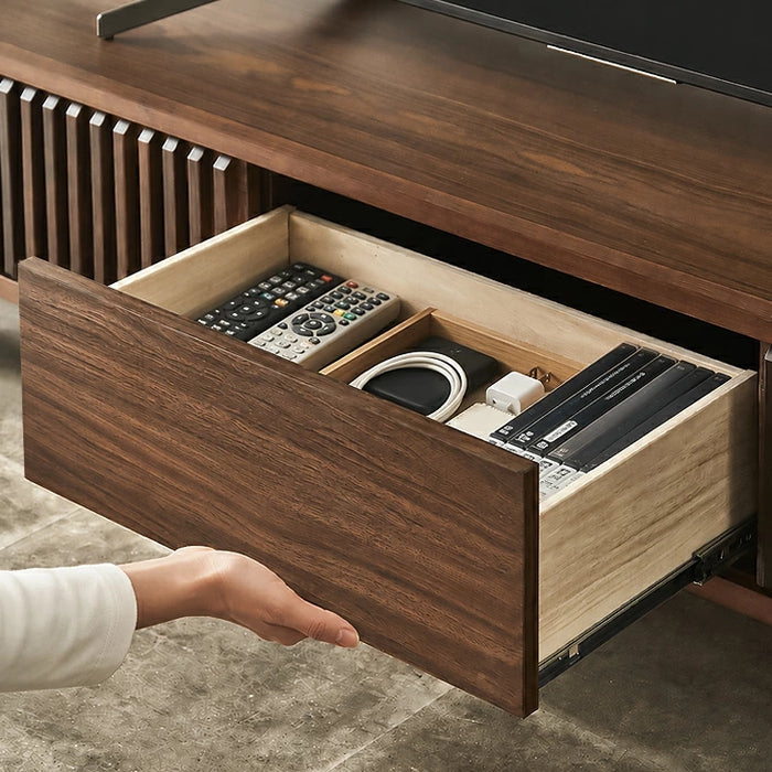 ［幅150cm］テレビ台 天然木 完成品 ローボード 北欧 モダン 脚付き【超大型商品】〔71050005〕