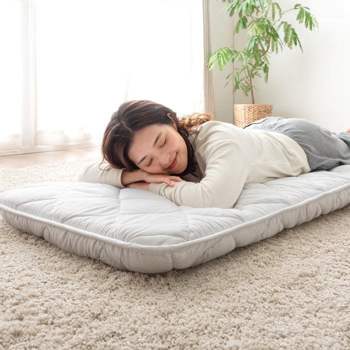 ［セミシングル］ごろ寝マット 厚み8cm 日本製 ウレタン入り 180×65 三層 敷布団 抗菌 防臭 防ダニ 布団 敷き布団 軽量 車中泊 お昼寝布団〔85500052〕