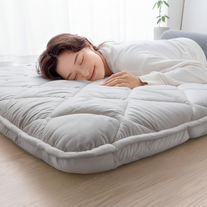 【新発売記念プライス】［ダブル］敷布団 ライトタイプ 厚み8cm 日本製 三層敷布団 抗菌 防臭 防ダニ 軽量〔22200081〕
