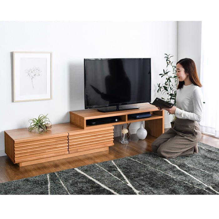 ［幅110-210cm］テレビ台 国産 完成品 アルダー無垢 伸縮式 *ダリア-TG*〔38700023〕